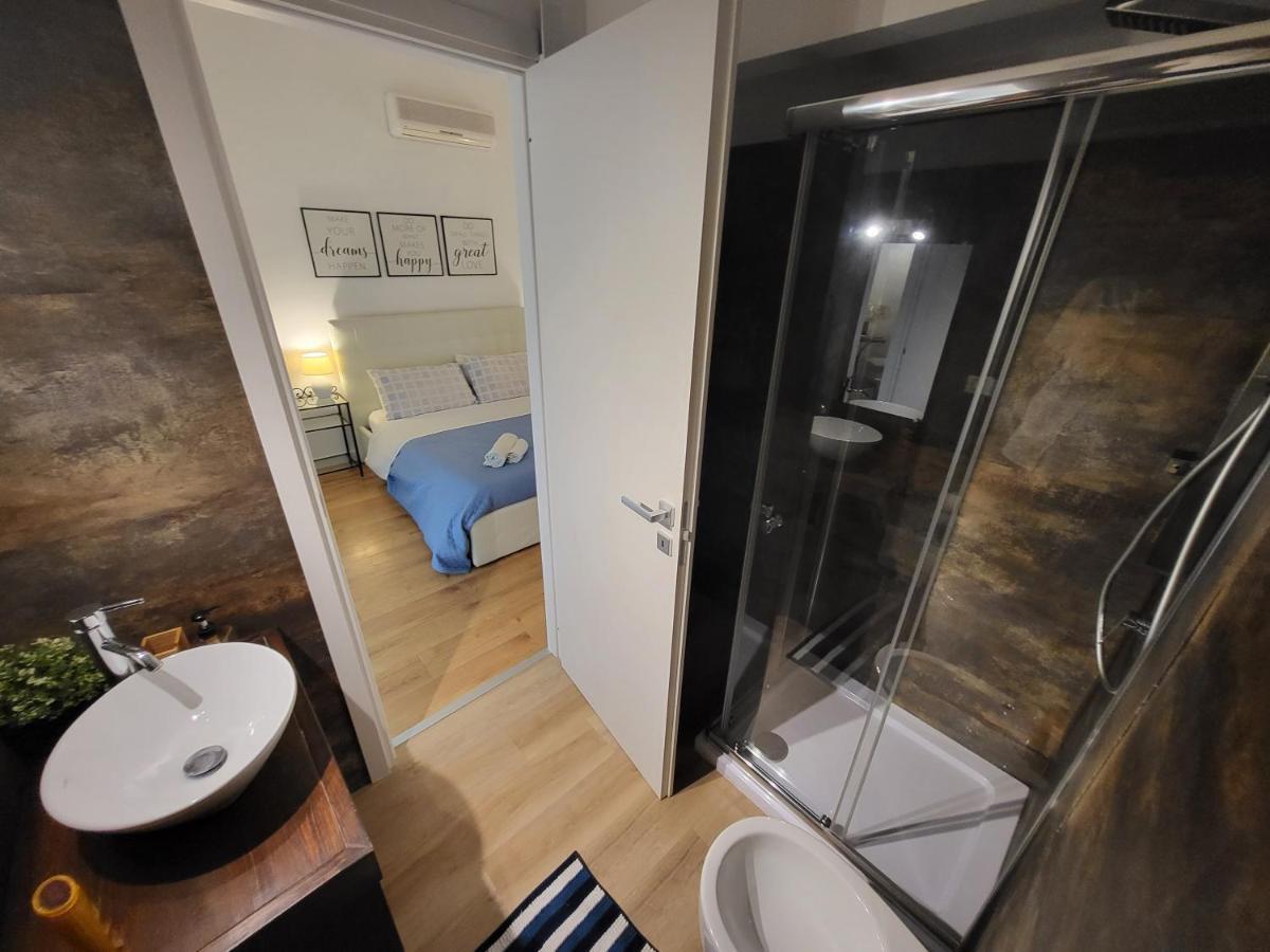 Bed and Breakfast Living Cagliari Marina Экстерьер фото