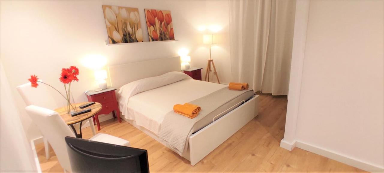 Bed and Breakfast Living Cagliari Marina Экстерьер фото